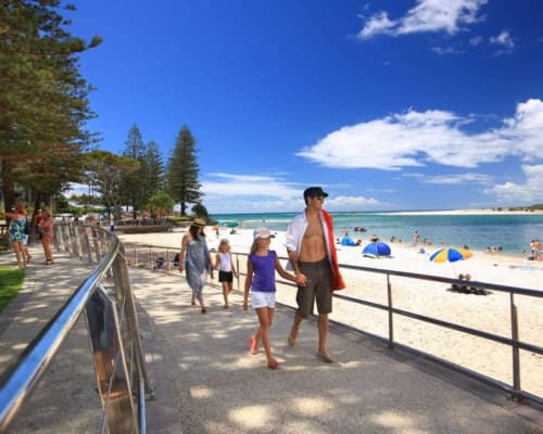 bulcock-beach-caloundra-24