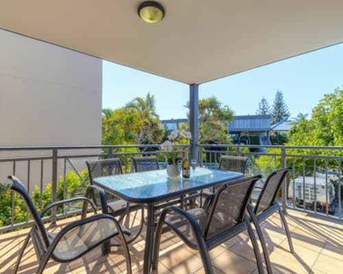 caloundra-3-bedroom-holiday-apartment(1)