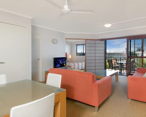 dicky-beach-apartments-1-bedroom-deluxe-(7)